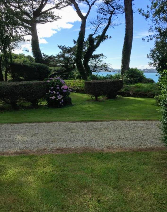 Les Hortensias Grande Tente Familiale Deux Chambres Et Sejour Vue Mer Sur Camping Nature Plestin-les-Grèves エクステリア 写真