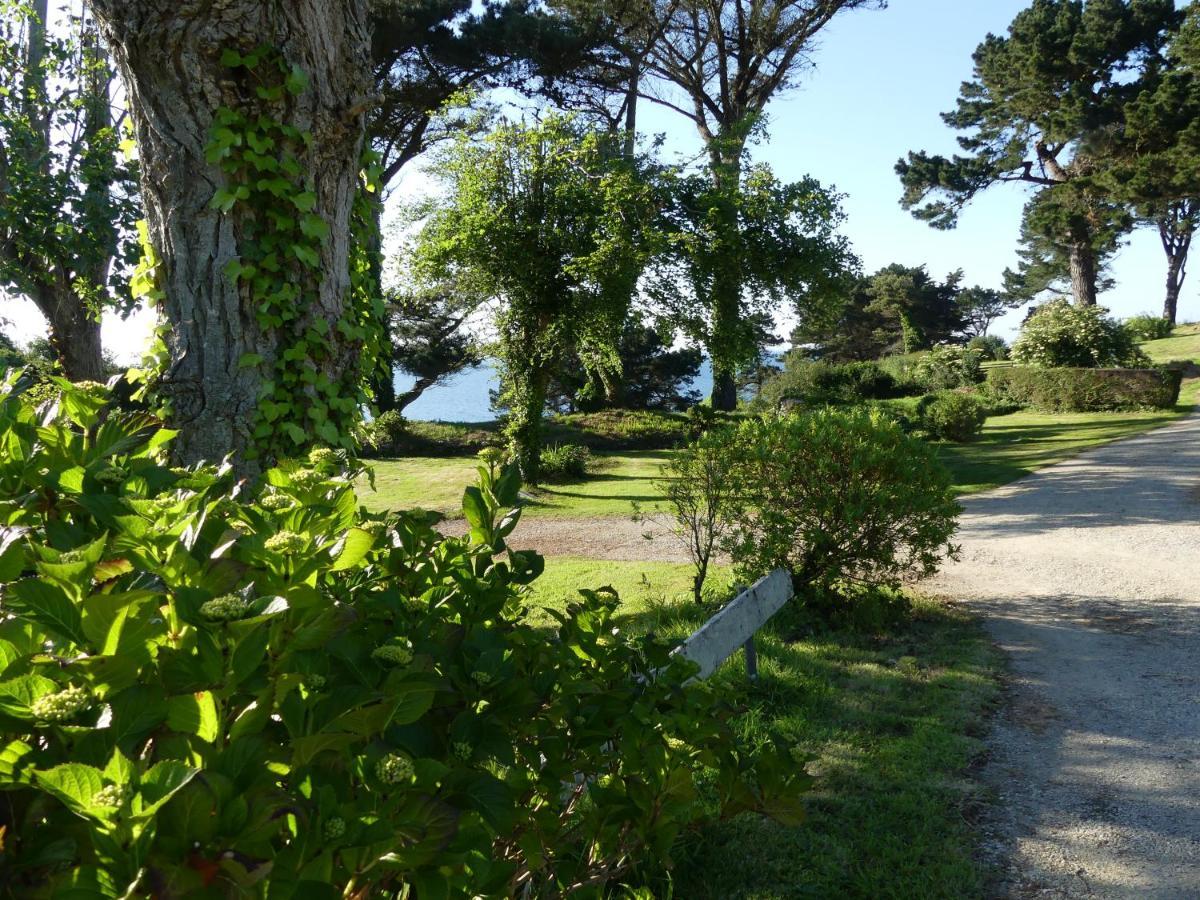 Les Hortensias Grande Tente Familiale Deux Chambres Et Sejour Vue Mer Sur Camping Nature Plestin-les-Grèves エクステリア 写真